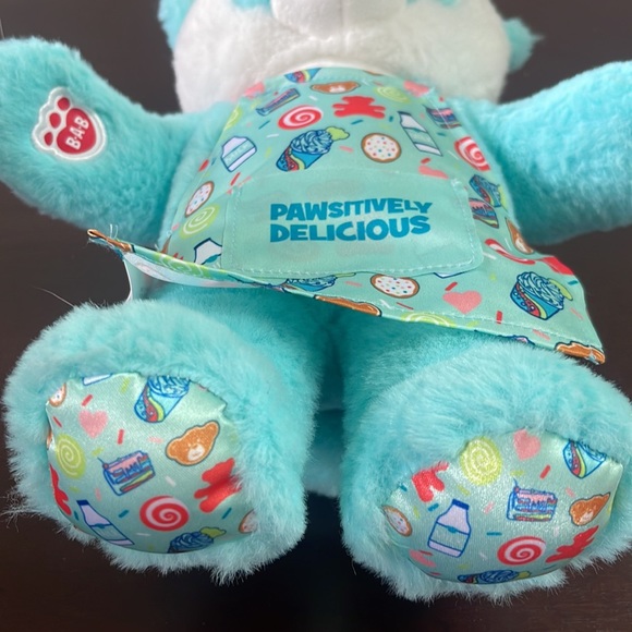 Build-A-Bear Pawsitively Delicious Panda - Picture 6 of 8